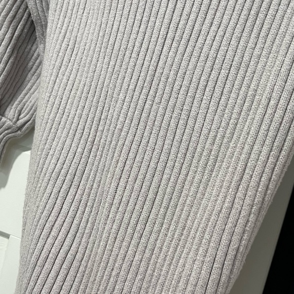 Long sweater - Picture 2 of 4